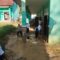Suasana saat tim Gabungan melakukan peninjauan sekolah di Warungkiara yang terendam lumpur.