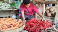 Harga Cabai dan Daging Ayam Naik di Palabuhanratu, Pedagang Soroti Program MBG