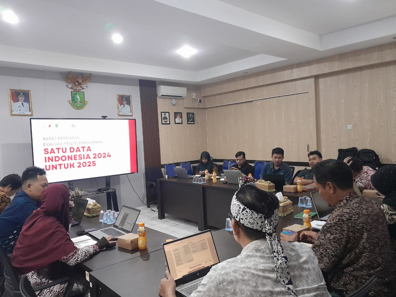 RAPAT: Diskominfo Kota Sukabumi saat menggelar rapat persiapan evaluasi penyelenggaraan SDI, Jumat (17/9).