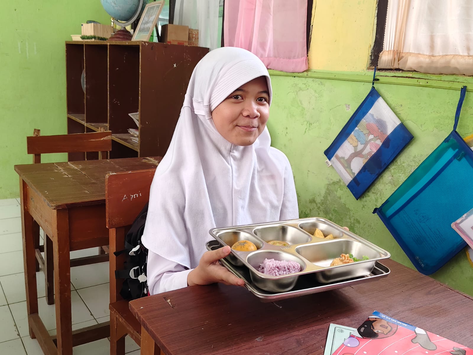 Nasi Ungu Jadi Favorit Anak, Dapur Gizi Cisarua Buktikan Inovasi Bisa Sehat dan Seru