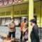 Kepala Dinas Pendidikan Kabupaten Sukabumi Deden Sumpena saat meninjau lokasi banjir bandang di Kampung Tugu, Desa Cikahuripan, Kecamatan Cisolok.