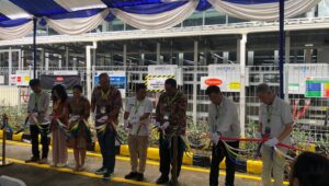 Dorong Transisi Energi Hijau, Bupati Asjap Resmikan PLTS Terbesar di Jabar
