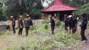 Pramuka Sukabumi Galang Aksi Peduli Alam, Bumi Perkemahan Cikundul Kembali Hidup