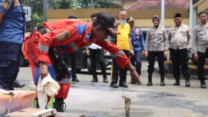 Bhabinkamtibmas Dilatih Jadi Polisi Penolong, Polres Sukabumi Kota Gandeng Damkar