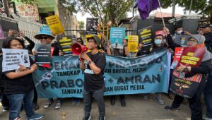 AJI Jakarta Gelar Aksi Solidaritas Dukung Tempo Hadapi Gugatan Rp200 Miliar dari Menteri Pertanian