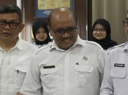 Dede Rukaya Kepala Dinas Penanaman Modal dan Pelayanan Terpadu Satu Pintu (DPMPTSP) Kabupaten Sukabumi.