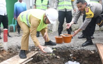 Wakil Bupati Sukabumi, Andreas, menghadiri acara groundbreaking serentak pembangunan 436 Satuan Pelayanan Pemenuhan Gizi (SPPG) Polri yang digelar secara nasional.
