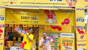 “Ngedate” di Meja Kayu, Hendrik Cell Tumbuh Bersama Konektivitas, Berdayakan Masyarakat Perluas Inklusi Digital