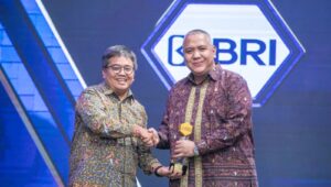 BRI Raih Penghargaan Anugerah Penggerak Sektor Keuangan atas Inisiatif Holding Ultra Mikro 
