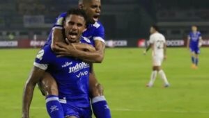 Sundulan Ramon Tanque Antar Persib Unggul Sementara 1-0 atas Bangkok United