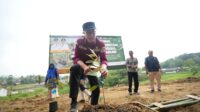 Kota Sukabumi Luncurkan Pusat Pembibitan Durian Unggul