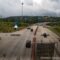 LENGGANG: Kondisi Jalan Tol Bocimi Cigombog-Cibadak dengan Exit tol Parungkuda.
