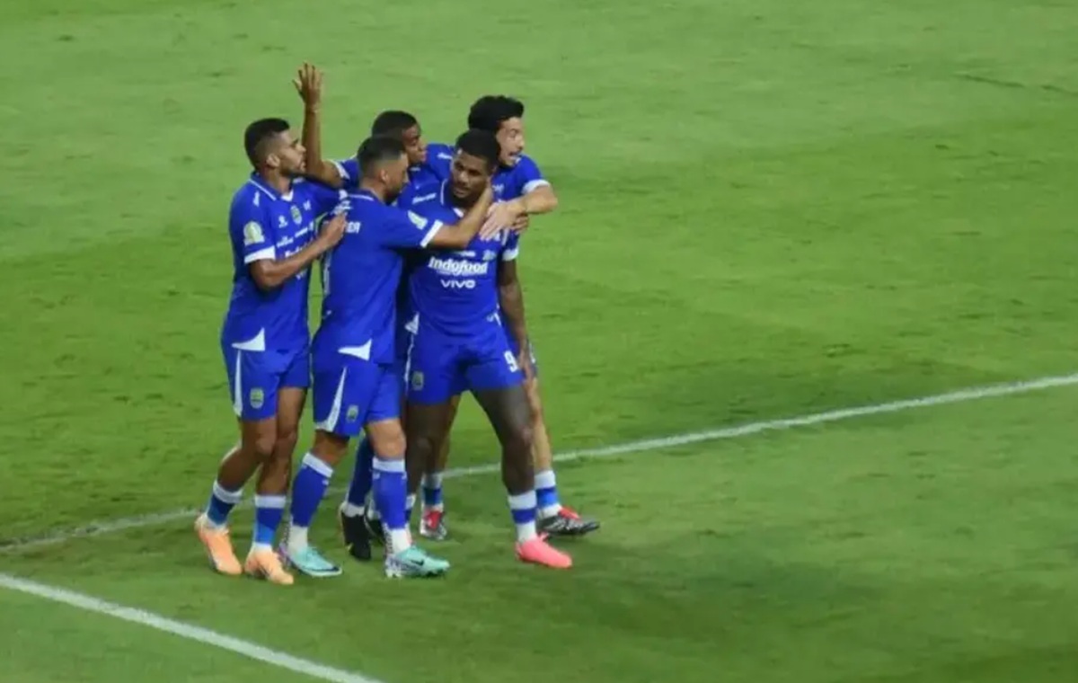 Persib Bandung vs PSM Makassar akan tersaji dalam laga tunda Super League 2025/2026 di GBLA.-Media Officer Persib-