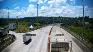 Durasi One Way Saat Diberlakukan di Tol Bocimi, Siapkan Kesabaran!