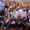 MEMBANGGAKAN : Sejumlah atlet Ju-Jitsu Kabupaten Sukabumi, saat foto bersama usai meraih medali pada BK PORPROV XV Jabar Tahun 2025 di GOR Cisaat, Kecamatan Cisaat, Kabupaten Sukabumi.