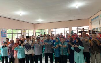 MUSRENBANG: Pemerintah Kelurahan/Kecamatan Gunungpuyuh, Kota Sukabumi, saat menggelar Musrenbang untuk pembangunan 2026, Kamis (4/12).