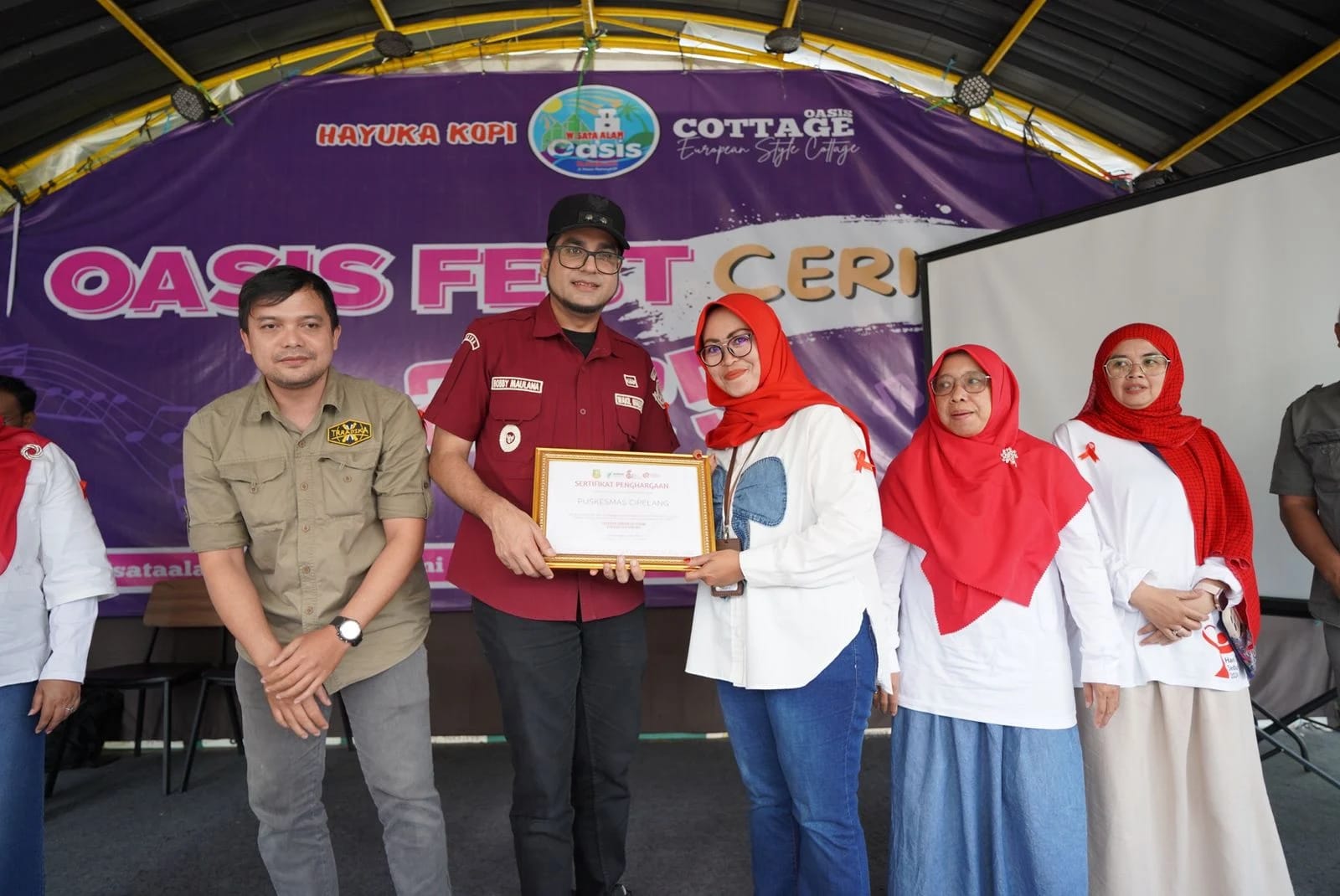 PERINGATAN: Wakil Wali Kota Sukabumi, Bobby Maulana saat menghadiri Peringatan Hari AIDS Sedunia di Wisata Alam Oasis, Kecamatan Cikole.