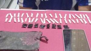 Satnarkoba Sukabumi Kota Bekuk Pengedar Sabu, 50 Paket Diamankan