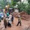 FOTO ; NANDI/ RADARSUKABUMI Suasana lokasi longsoran di ruas jalan Nasional Bagbagan–Kiaradua, tepatnya di Kampung Ciawitali, Desa Loji.