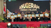Pertamina Patra Niaga Regional JBB Raih Penghargaan Pajak Terbesar dari Gubernur Banten