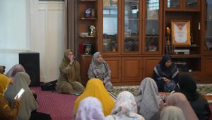 Ketua TP PKK Sukabumi Ajak Perempuan Bangkit Hadapi 2026