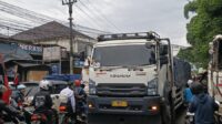 Truk Mogok, Kemacetan Parah di Jalur Sukabumi: Dari Pasar Cibadak hingga Exit Tol Bocimi