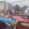 Video yang beredar merupakan rekaman lama tahun 2022. Kondisi jembatan saat ini aman, sementara kemacetan disebabkan oleh kendaraan kontainer yang mogok di jalur tersebut.
