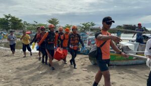 Penantian Berujung Duka, Korban Ombak Sunset Akhirnya Ditemukan