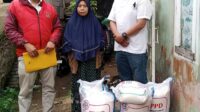 Pemkel Subangjaya Sukabumi Salurkan Beras CPPD, Bantu Warga Terdampak Bencana