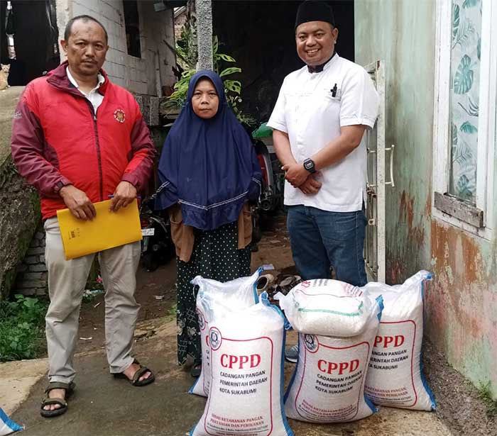 Pemkel Subangjaya Salurkan Beras CPPD