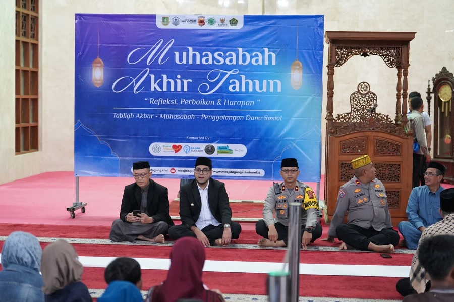 Pemerintah Kota Sukabumi menggelar kegiatan Muhasabah Akhir Tahun 2025 bertajuk “Refleksi, Perbaikan, dan Harapan” di Masjid Agung Kota Sukabumi, Rabu (31/12/2025).