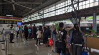 Termasuk KA Pangrango, 96 Ribu Penumpang Padati Stasiun  Daop 1 di Hari Terakhir Nataru