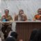 Sekretaris Daerah (Sekda) Kabupaten Sukabumi, Ade Suryaman, mengimbau para orangtua agar tidak membiasakan memberikan gawai kepada anak sejak usia dini.