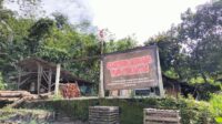 Janji Relokasi Tak Pasti, Jalan Amblas Ancam Warga Nyalindung