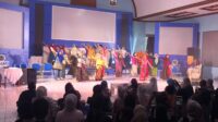 Pentas Manik Maya Tutup Bina Seni Budaya Sastra Inggris UMMI Sukabumi