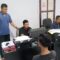 DIAMANKAN: Jajaran Satreskrim Polsek Cikole Polres Sukabumi Kota saat mengamankan terduga pelaku penganiayaan, belum lama ini.