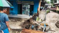 Banjir Palabuhanratu Rusak Rumah Kepala Desa Citarik