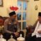 SILATURAHMI: Kapolres Sukabumi Kota AKBP Ardian Satrio Utomo bersilaturahmi dengan pimpinan Pondok Pesantren An-Nidzom, Abuya KH Abdullah Muchtar, untuk berdialog dan mempererat ukhuwah, belum lama ini.