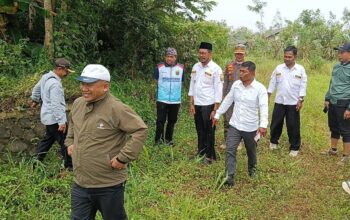 Disbudpora Kabupaten Sukabumi meninjau rencana pembangunan GOR Mapak dan penataan Alun-alun Jampangkulon. Fasilitas ini diproyeksikan menjadi ikon baru Sukabumi Selatan, pusat aktivitas olahraga, sosial, budaya, hingga pariwisata. Harapannya, pembangunan ini mampu meningkatkan kualitas hidup dan memperkuat identitas daerah.