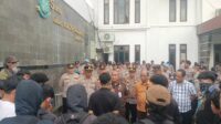 Aliansi Masyarakat Geruduk Kejari Sukabumi