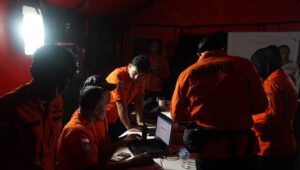 Basarnas Siapkan Evakuasi Udara dan Darat Korban ATR 42-500