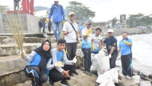 Kebersihan Pantai Adalah Tanggung Jawab Bersama