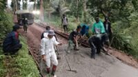 Satgas TMMD Kodim 0624/Kab Bandung Kebut Cor Jalan di Desa Cipelah, Progres Capai 1.194 Meter