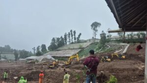 Hari Kesembilan Operasi, 10 Korban Longsor Cisarua Masih Dicari