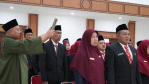 86 Kepala Sekolah Dilantik, Wali Kota Dorong SDM Unggul dan Sekolah Bersih
