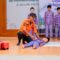 Petugas BPBD Kabupaten Sukabumi memberikan edukasi simulasi bencana alam kepada siswa SD Muhammad Al-Unaizy. Program ini bertujuan memperkuat kesiapsiagaan sekolah menghadapi potensi gempa bumi.