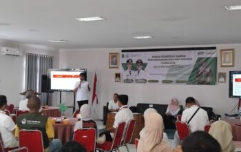DLH Kota Sukabumi menggelar Forum Perangkat Daerah di Kantor Kecamatan Citamiang. Forum ini menegaskan komitmen pengurangan sampah dari hulu sebagai strategi utama menghadapi lonjakan timbulan harian. (FT: IST)