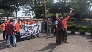 BEM PTNU Sukabumi Tuntut Transparansi Proyek Infrastruktur