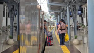 Saat KRL Commuter Line Masuk Sukabumi, Solusi Transportasi Baru