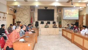 Muhibah Ramadan: Pemkab Sukabumi Hadirkan Dialog dan Bantuan Nyata